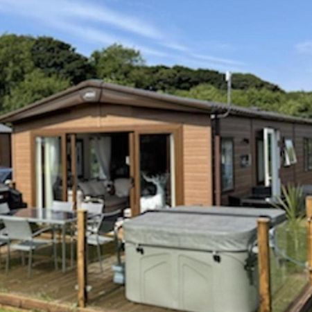 Luxury Boutique Style Lodge With Hot Tub Bridlington Exteriér fotografie