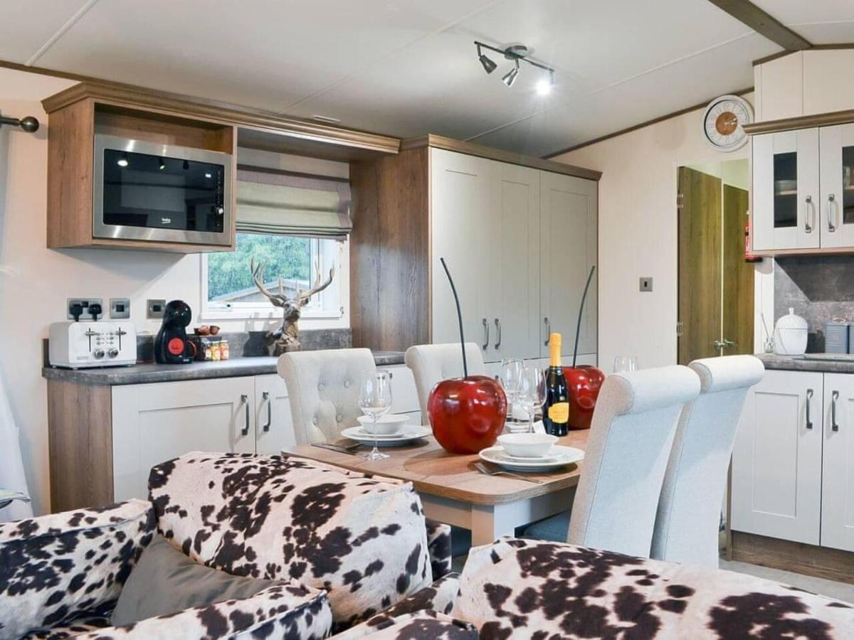 Luxury Boutique Style Lodge With Hot Tub Bridlington Exteriér fotografie