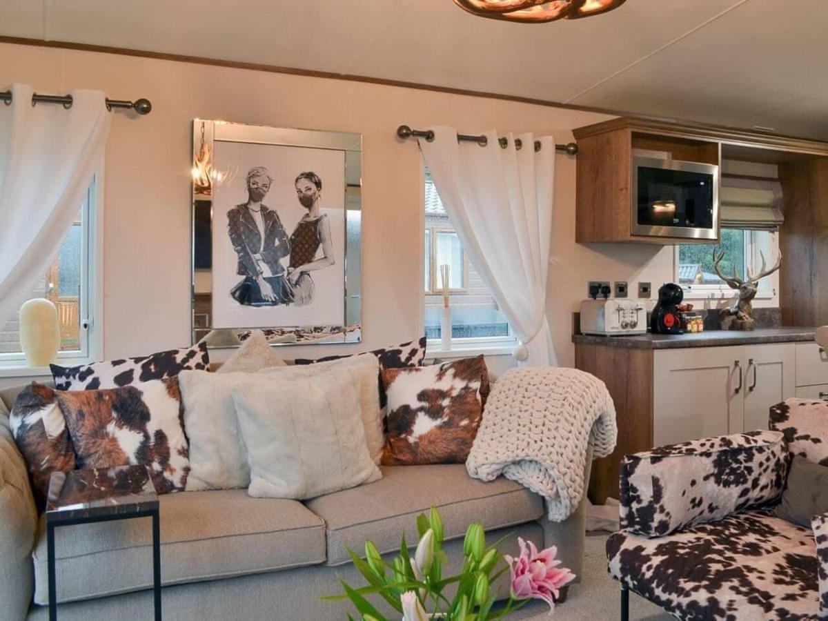Luxury Boutique Style Lodge With Hot Tub Bridlington Exteriér fotografie
