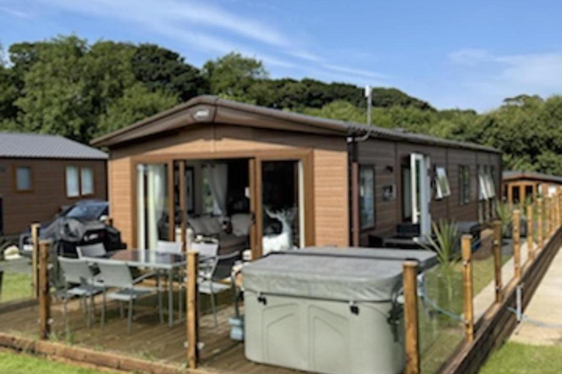 Luxury Boutique Style Lodge With Hot Tub Bridlington Exteriér fotografie